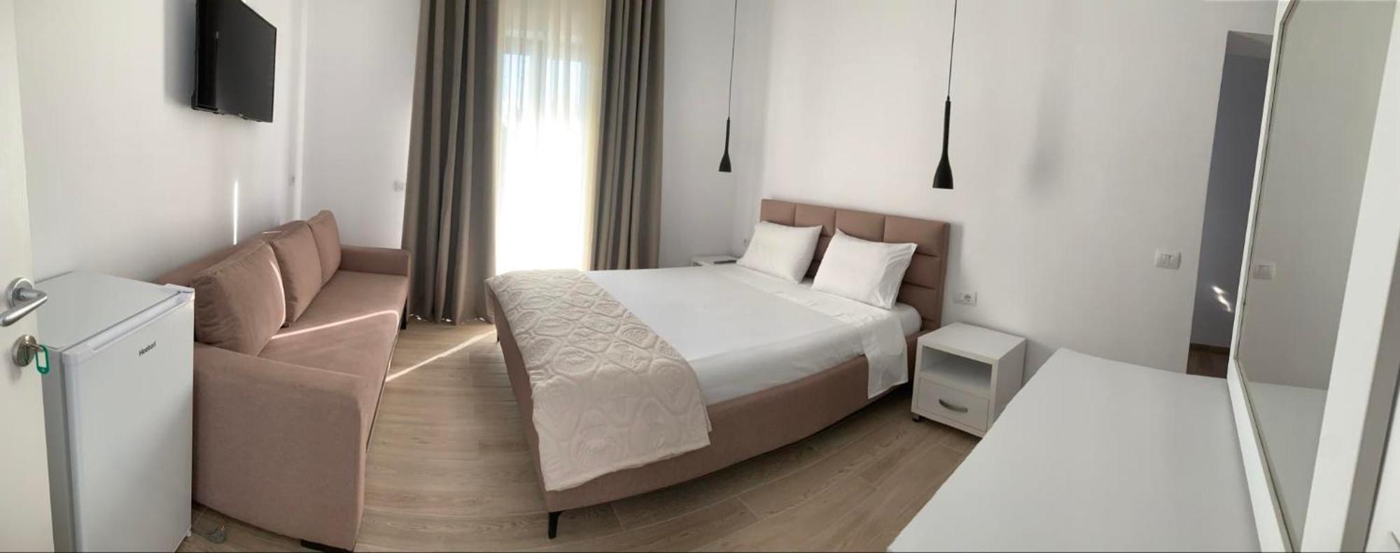 Villa Thomas Dhermi Bagian luar foto