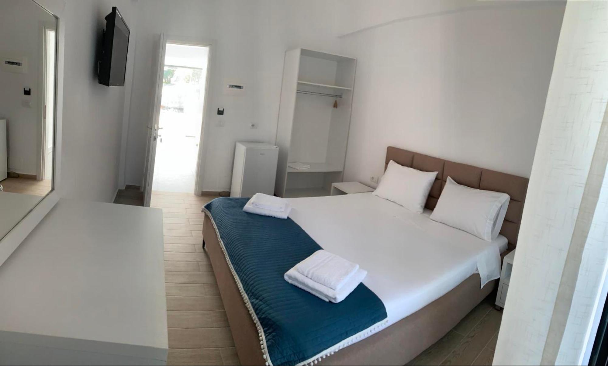 Villa Thomas Dhermi Bagian luar foto